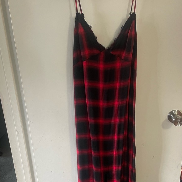 Red and black plaid maxi dress with black lace detail size L - Picture 1 of 5